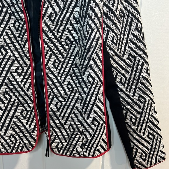 H&M black/white/red zippered jacket - Picture 5 of 9
